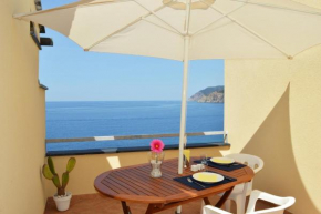 House Grecale Moneglia